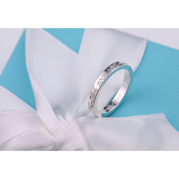 Tiffany & Co. New York Notes Narrow Band Ring in Silver Size 5 - Picture 3 of 9